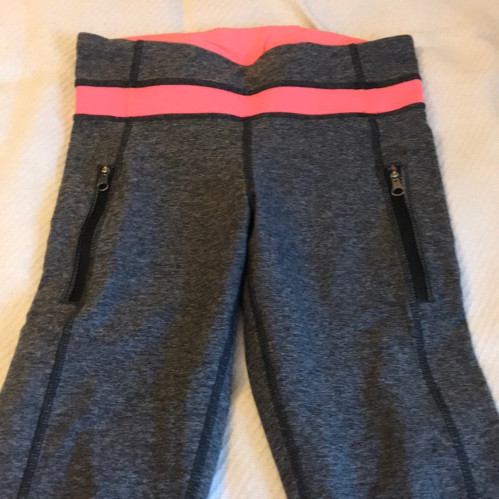 Lululemon leggings.
